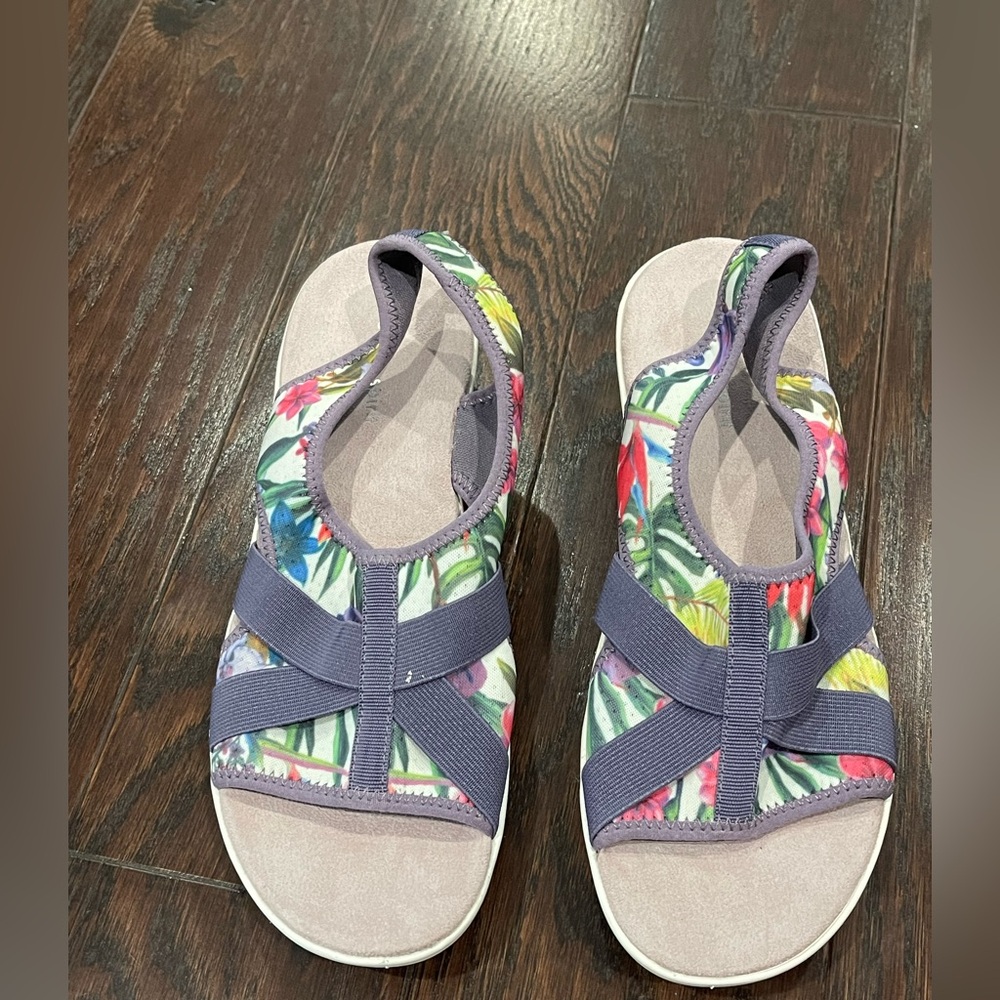 Easy spirit Maize Stretch Slingback Sandal Purple Women Size 10M NEW